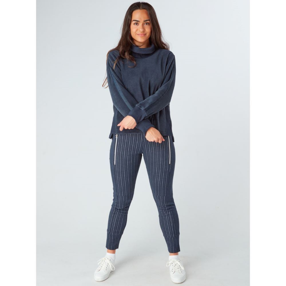 Swing Out Sister Shetland Fleece Sweater