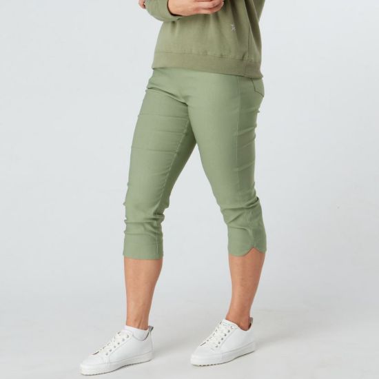 Picture of Swing Out Sister Estelle Pull On Golf Capri - Oli Green