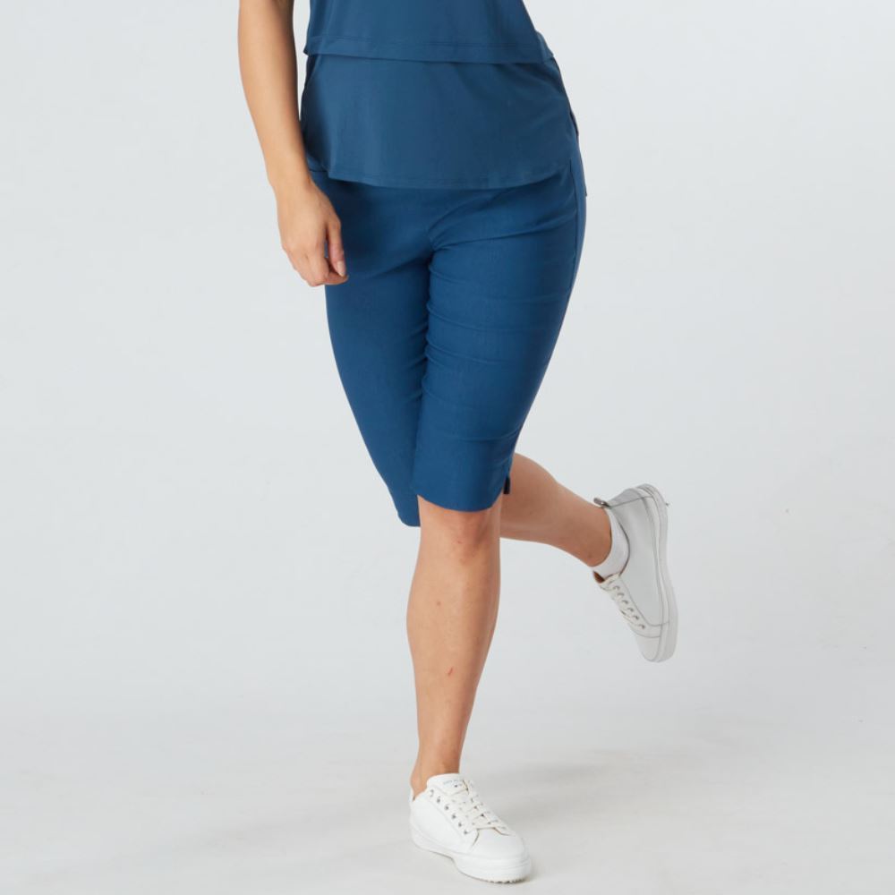 Swing Out Sister Rosamonde Pull On Golf Shorts - Atlantic Blue